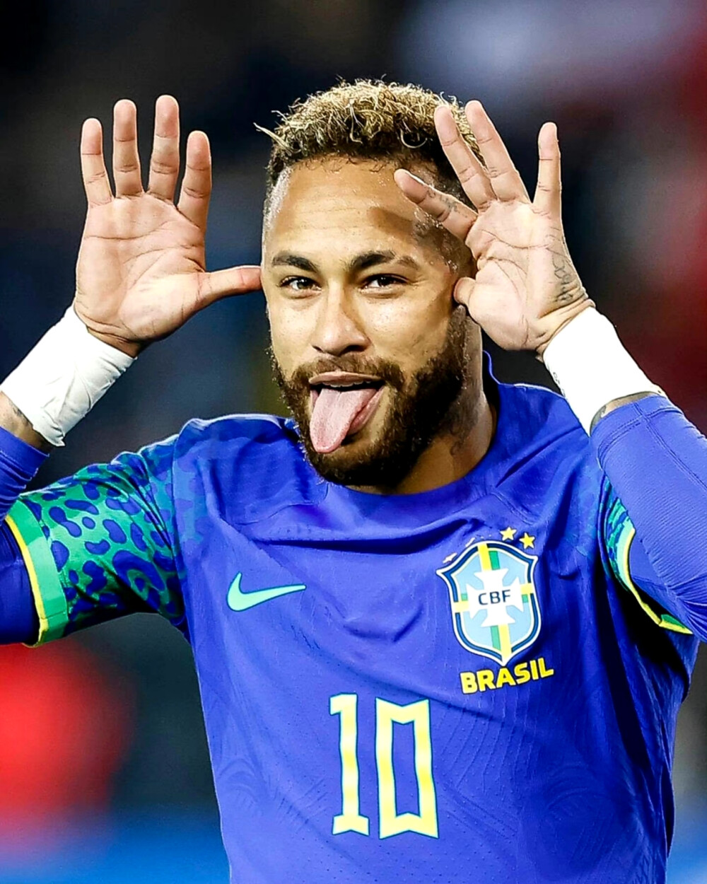 防守体系遭 防守体系遭